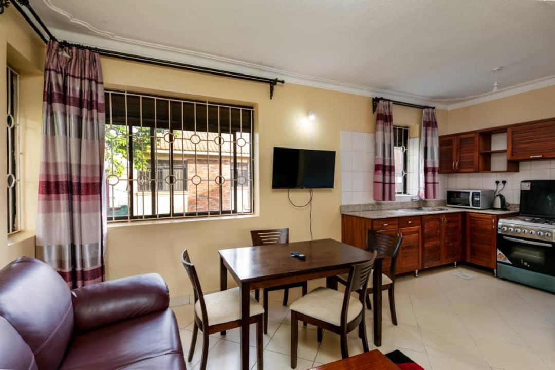 Victoria Breeze Suites, Entebbe Ngoại thất bức ảnh